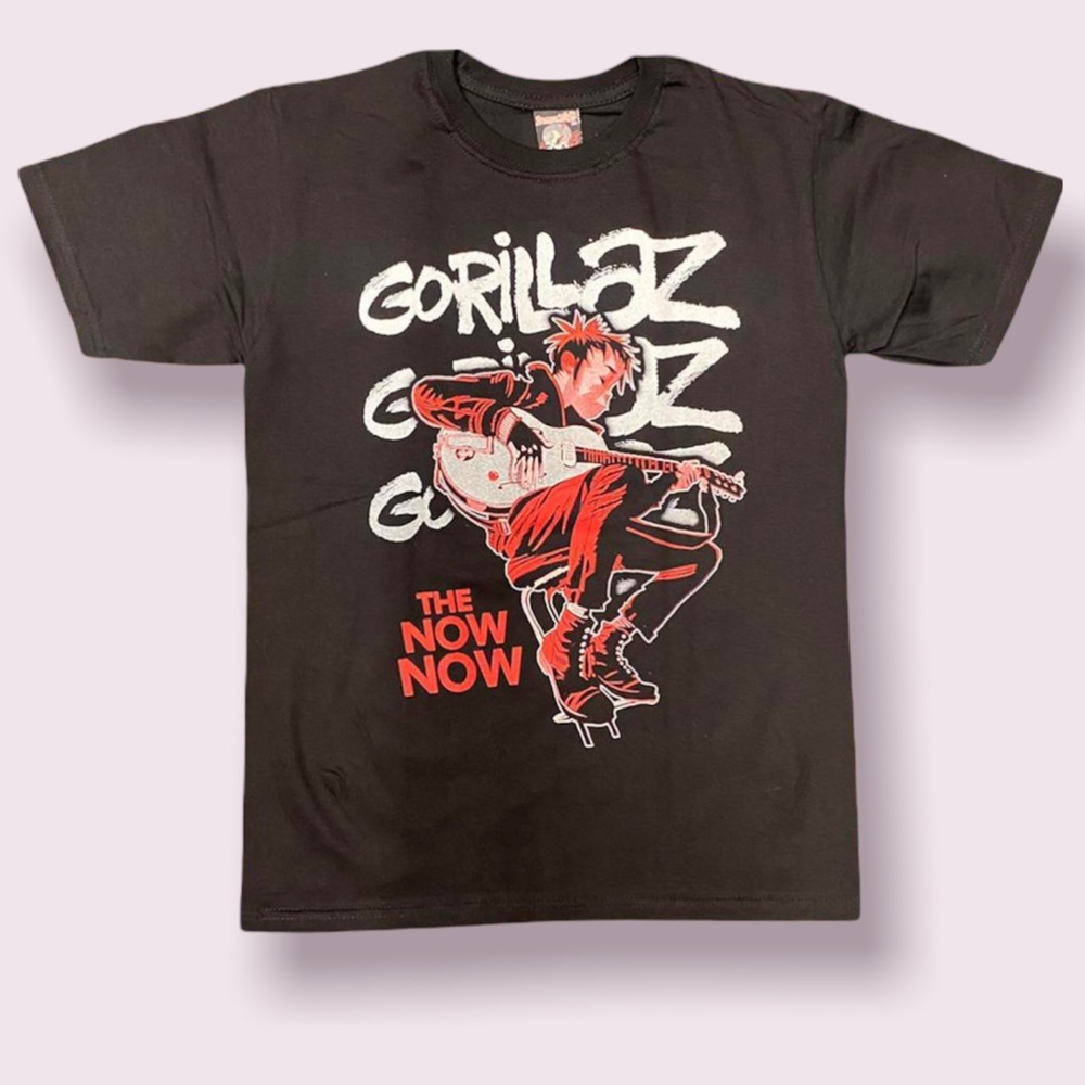 Gorillaz graphic tshirt